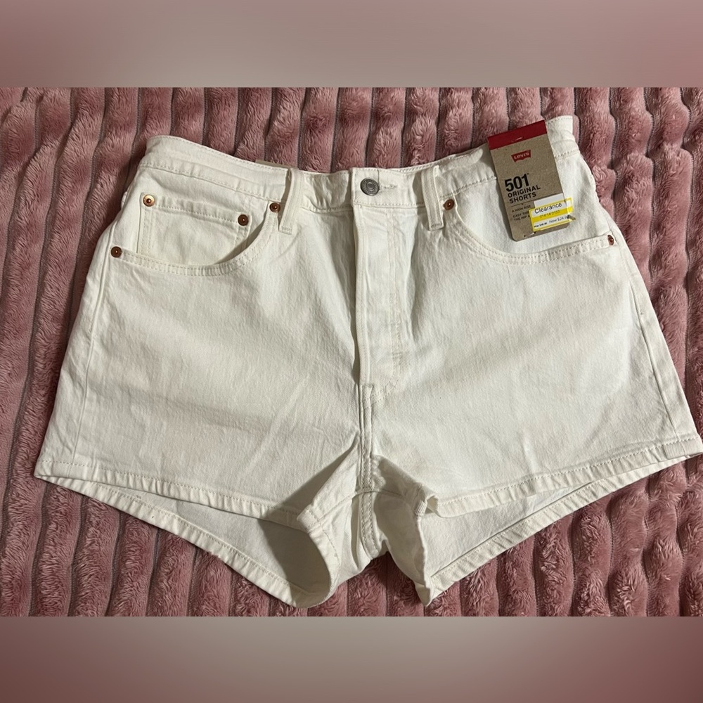 Levi's Women's Cream 501 Jean Shorts